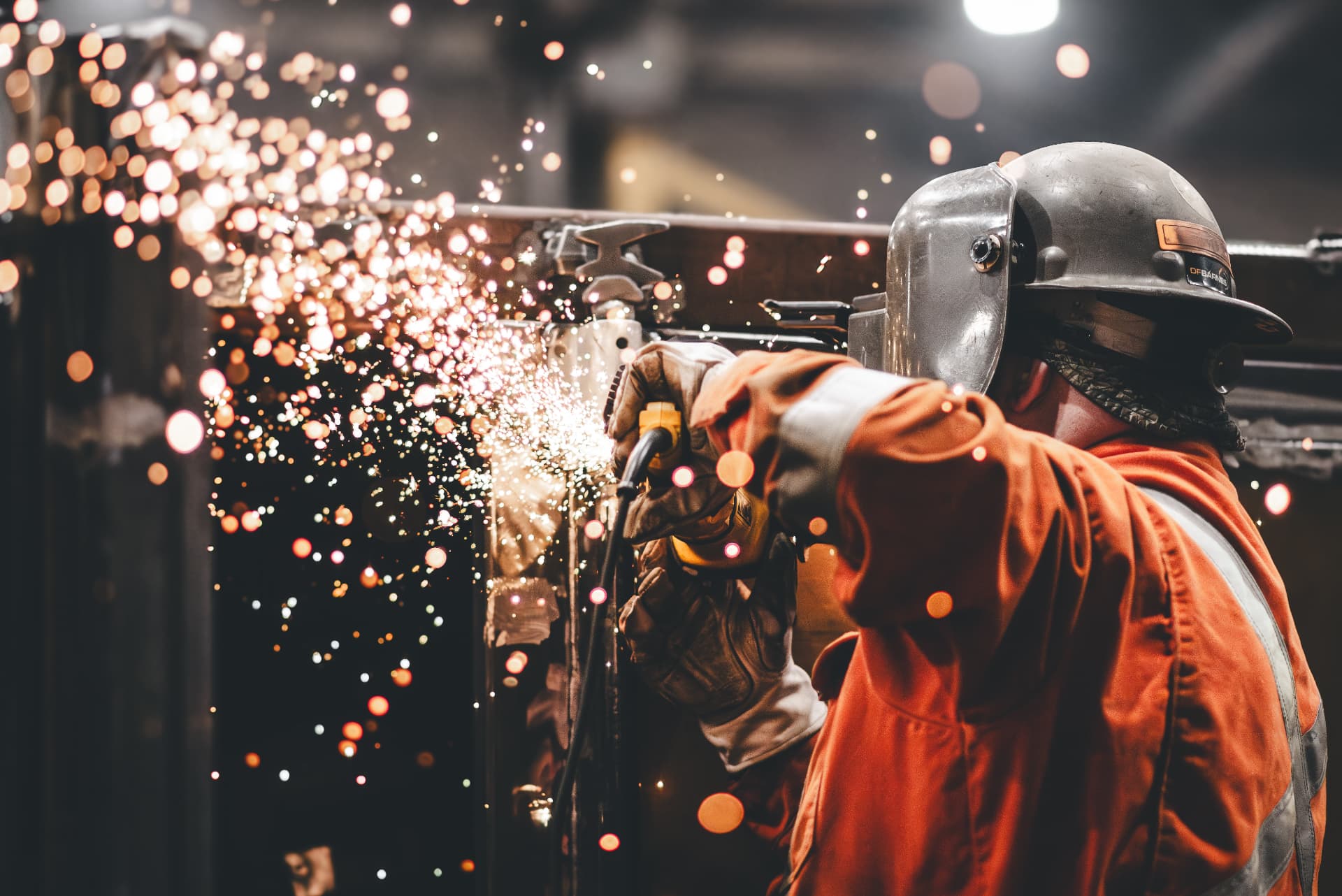 Metalwork and flying sparks
